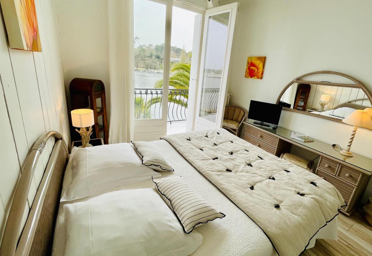La Caravelle Logis Hotel Biscarrosse Exterior photo