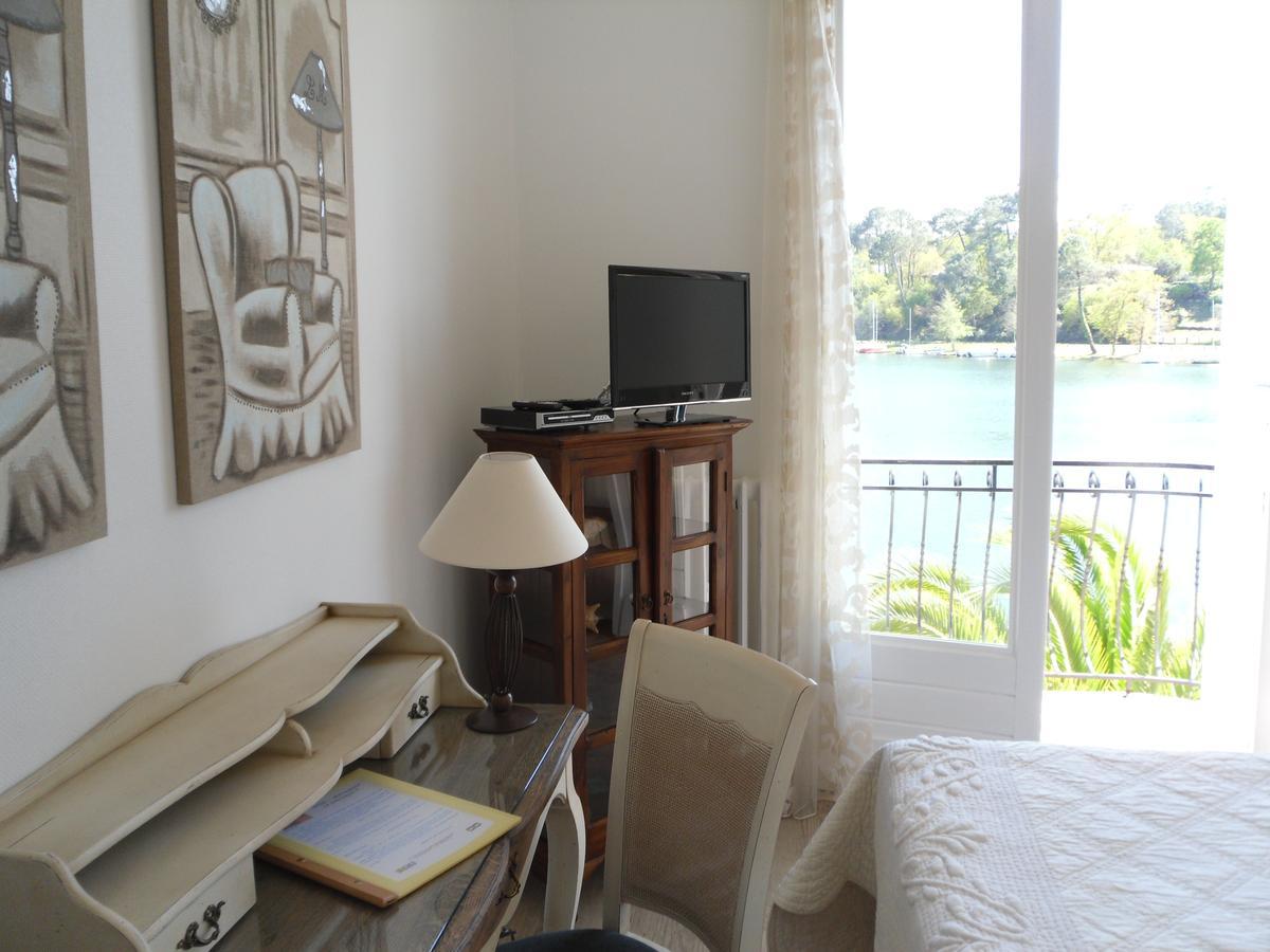 La Caravelle Logis Hotel Biscarrosse Exterior photo